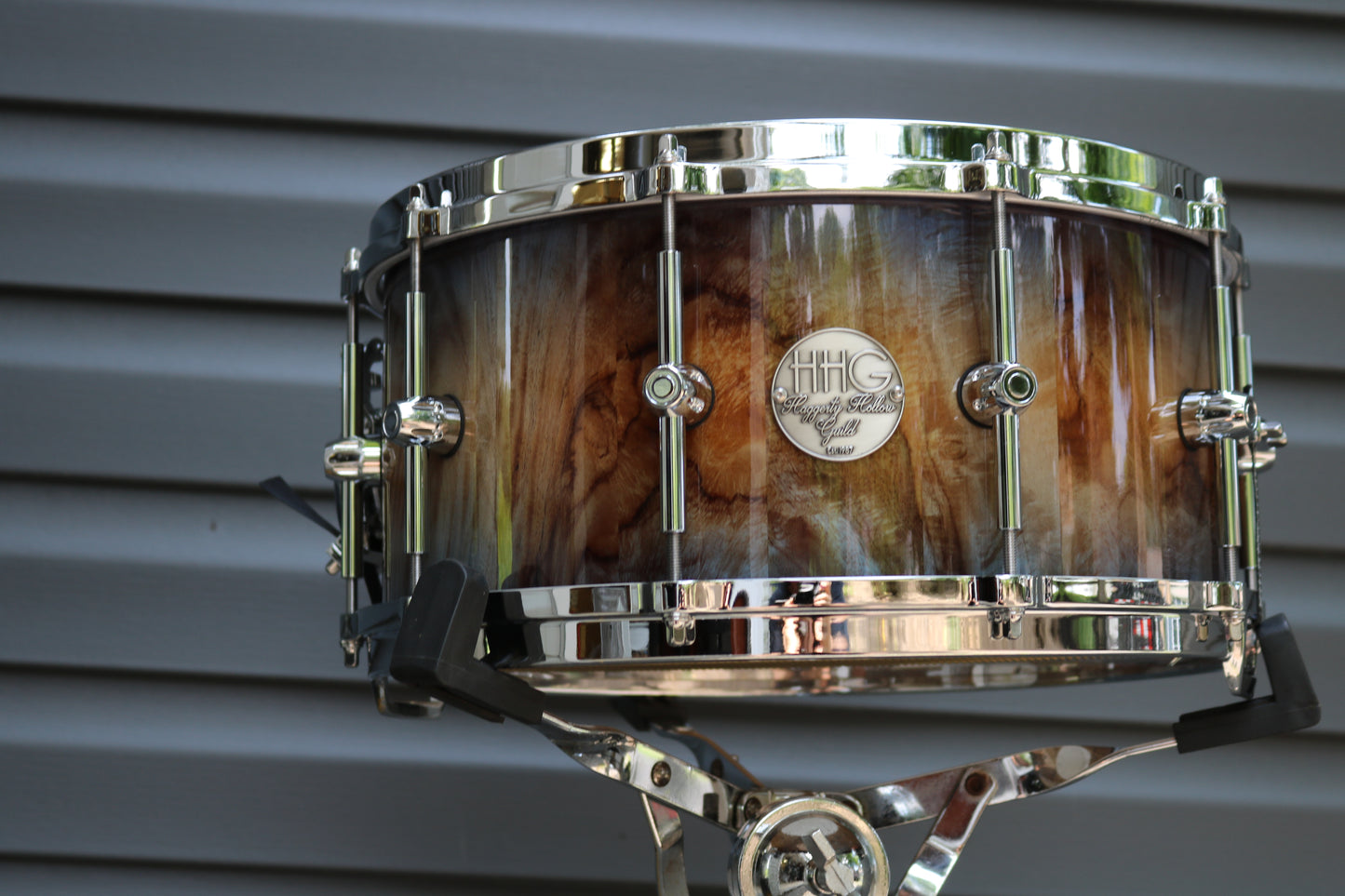 Figured Primavera stave snare drum with natural to blue burst high gloss lacquer and Chrome hardware
