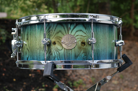 14x5 ash stave snare drum with ocean blue burst high gloss lacquer