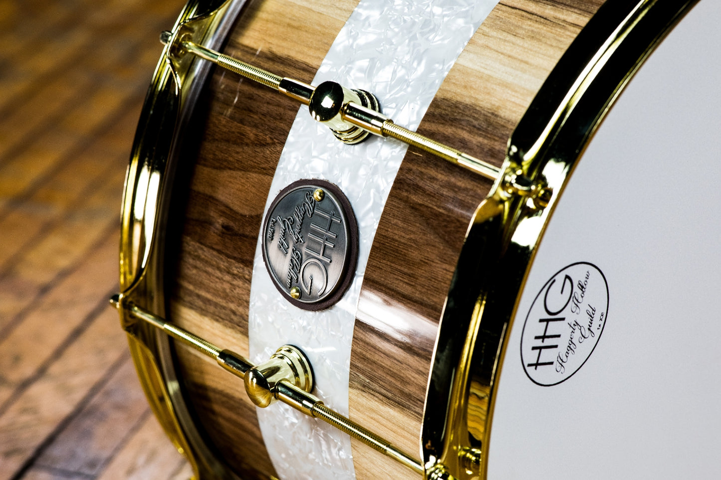 HHG Drums 14x8 Calico Walnut Stave / White Marine Pearl, High Gloss Natural